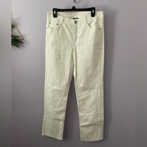 White Charter club jeans